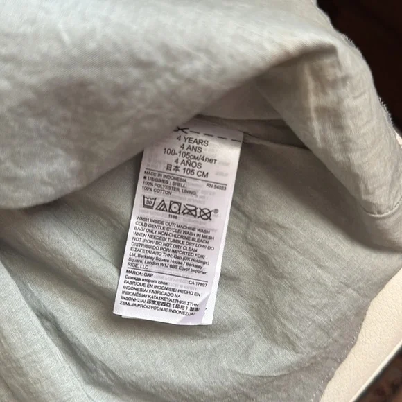 GAP Kids shimmery gray/silver tulle skirt ✨ Size US4. Fully lined. - Picture 7 of 7